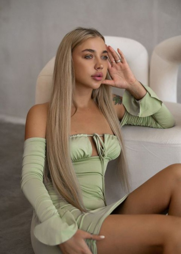 Индивидуалка Карина фото № 2 в городе Лодейное Поле