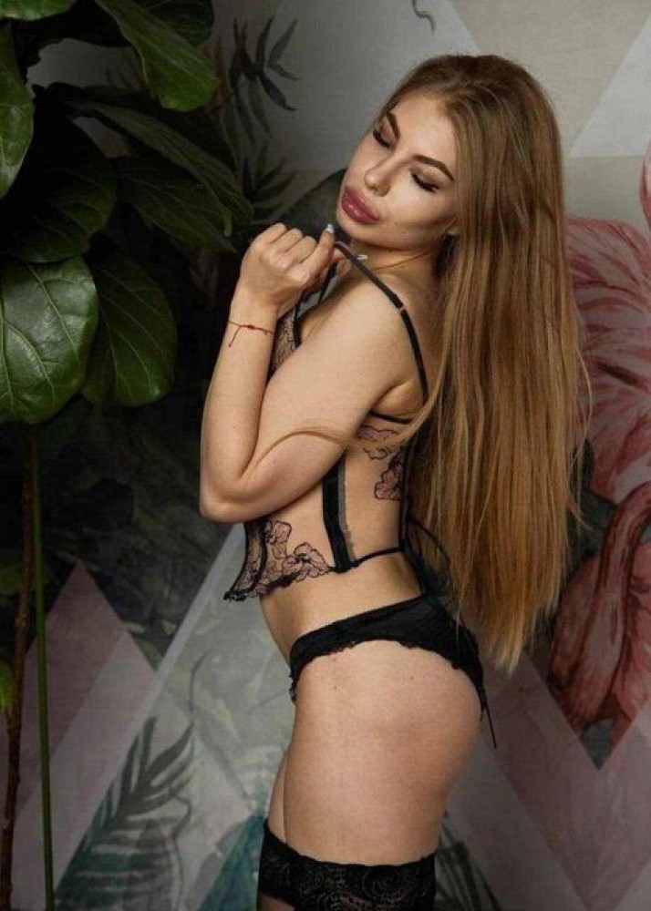 Индивидуалка Карина главное фото в городе Лодейное Поле 