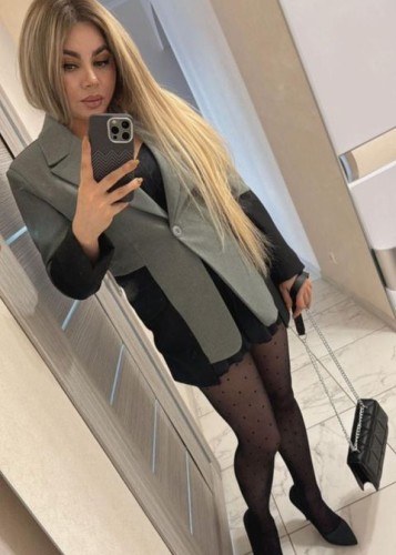 Мила, Г. Лодейное Поле